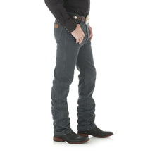 Load image into Gallery viewer, Wrangler Men&#39;s Cowboy Cut Rigid Slim Fit Jean Prewashed Charcoal Grey