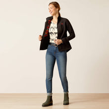 Load image into Gallery viewer, Ariat Women&#39;s New Team Softshell Jacket Black Mirage