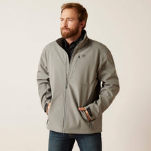 Load image into Gallery viewer, Ariat Men&#39;s Logo 2.0 Softshell Jacket Jetty Grey