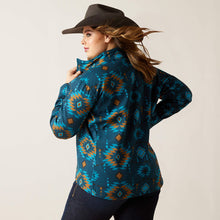 Load image into Gallery viewer, Ariat Women&#39;s New Softshell Jacket Sioux Falls