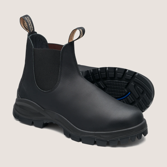 BLUNDSTONE WMNS CHELSEA BOOT WITH LUG SOLE BLACK